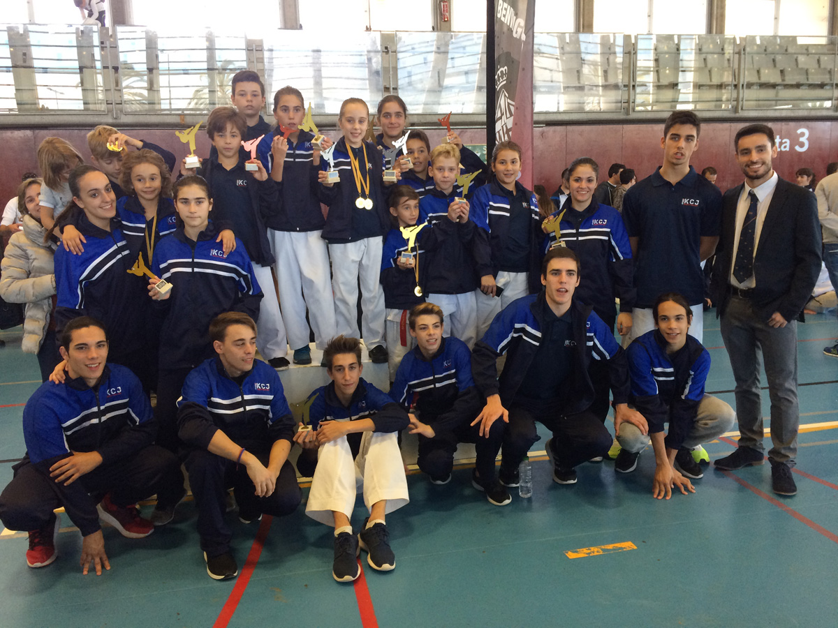 El Karate Club Just de Sant Celoni s’exhibeix en el Campionat ACR La Pau
